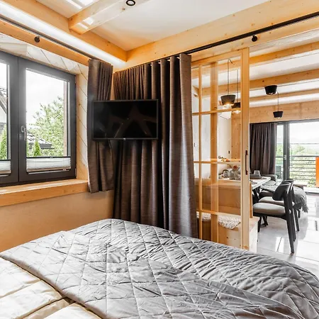 Mountain Base - Milton Bachledzki Wierch 2